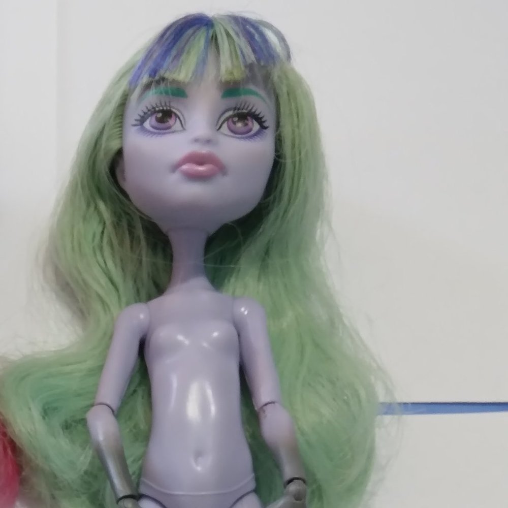 Thirteen Wishes Individual Twyla-separate offer